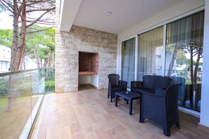 House - Sanpietro Vacation Apartment 036 (Ishëm)