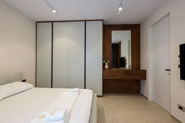 Apartment | 5 bedrooms - Sanpietro Elite Villa (Ishëm)