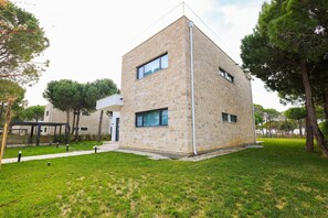 Apartment | Exterior