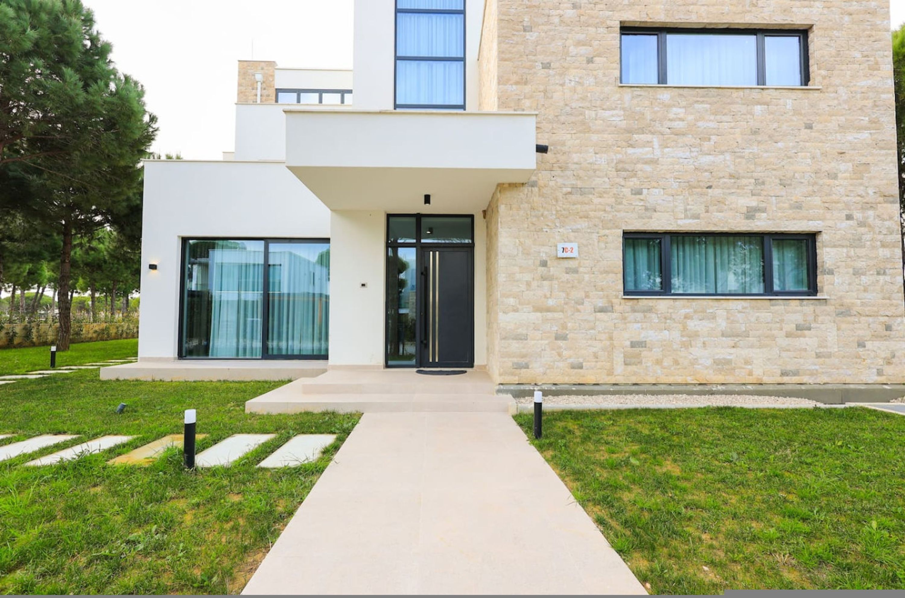 Apartment | 5 bedrooms