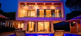 Sanpietro Elite Signature Villa