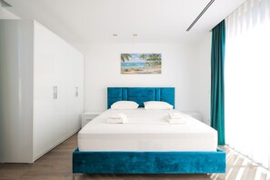 House, Smoking | 6 bedrooms - Sanpietro Vacation Villa 005 (Ishëm)