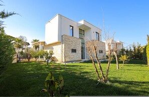 House | 6 bedrooms - Sanpietro Vacation Villa 005 (Ishëm)