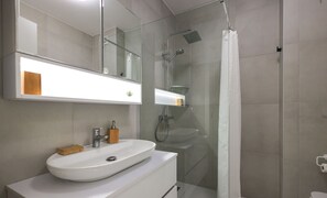 House | 1 bedroom - Sanpietro Vacation Apartment 040 (Ishëm)