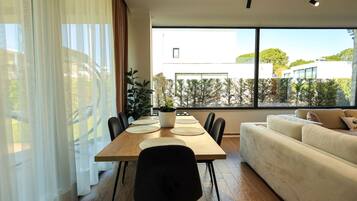 3 bedrooms