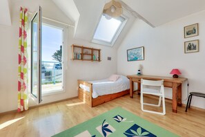 3 bedrooms