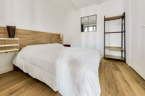 Free WiFi - House with a courtyard for 2 in the village of Sarzeau (Sarzeau)