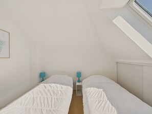 2 bedrooms, free WiFi