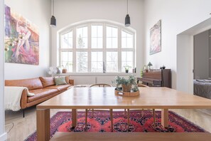 슈피리어 아파트, 공원 전망,  바다 정면 | 다이닝룸