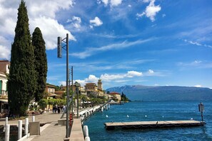 Esterni