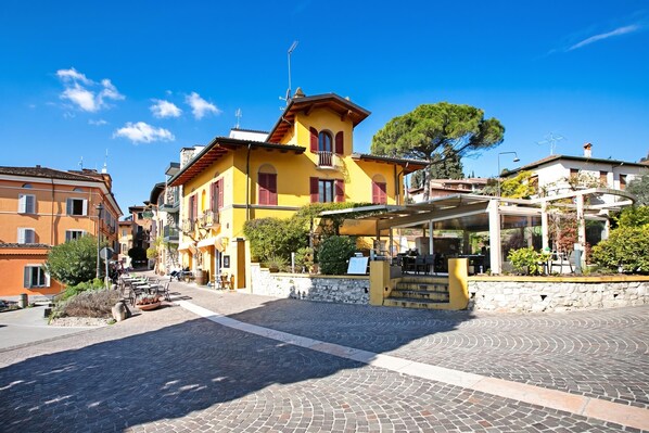 شقة إستديو عادية (Lory-Cosy Gardone Old Town&Vittoriale) | المنشأة من الخارج