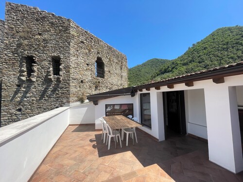 Casa Castello Sleeps 5 Isolabona Italy Sun Terrace Free WIFI