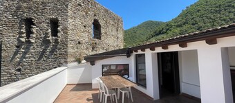 Casa Castello Sleeps 5 Isolabona Italy Sun Terrace Free WIFI