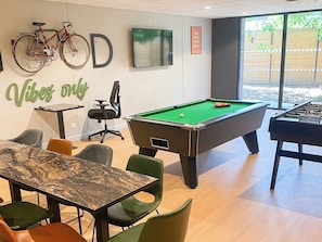 Spielezimmer