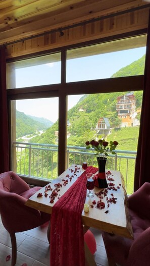 Terrace/patio - Vadidekal Suit Hotel (Ardesen)