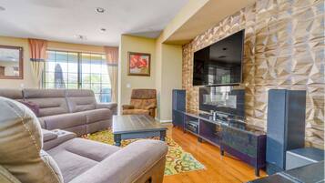 Televisión, videojuegos, libros, estéreo