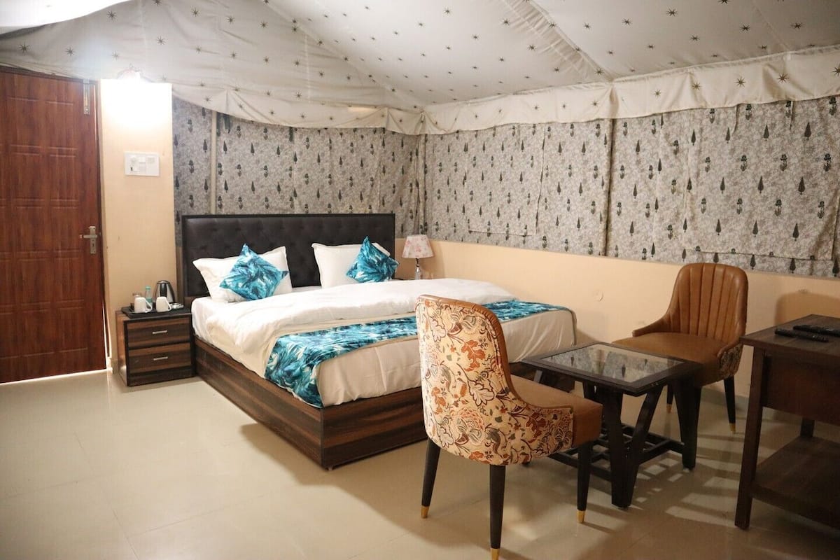 Swiss Tent | 1 bedroom