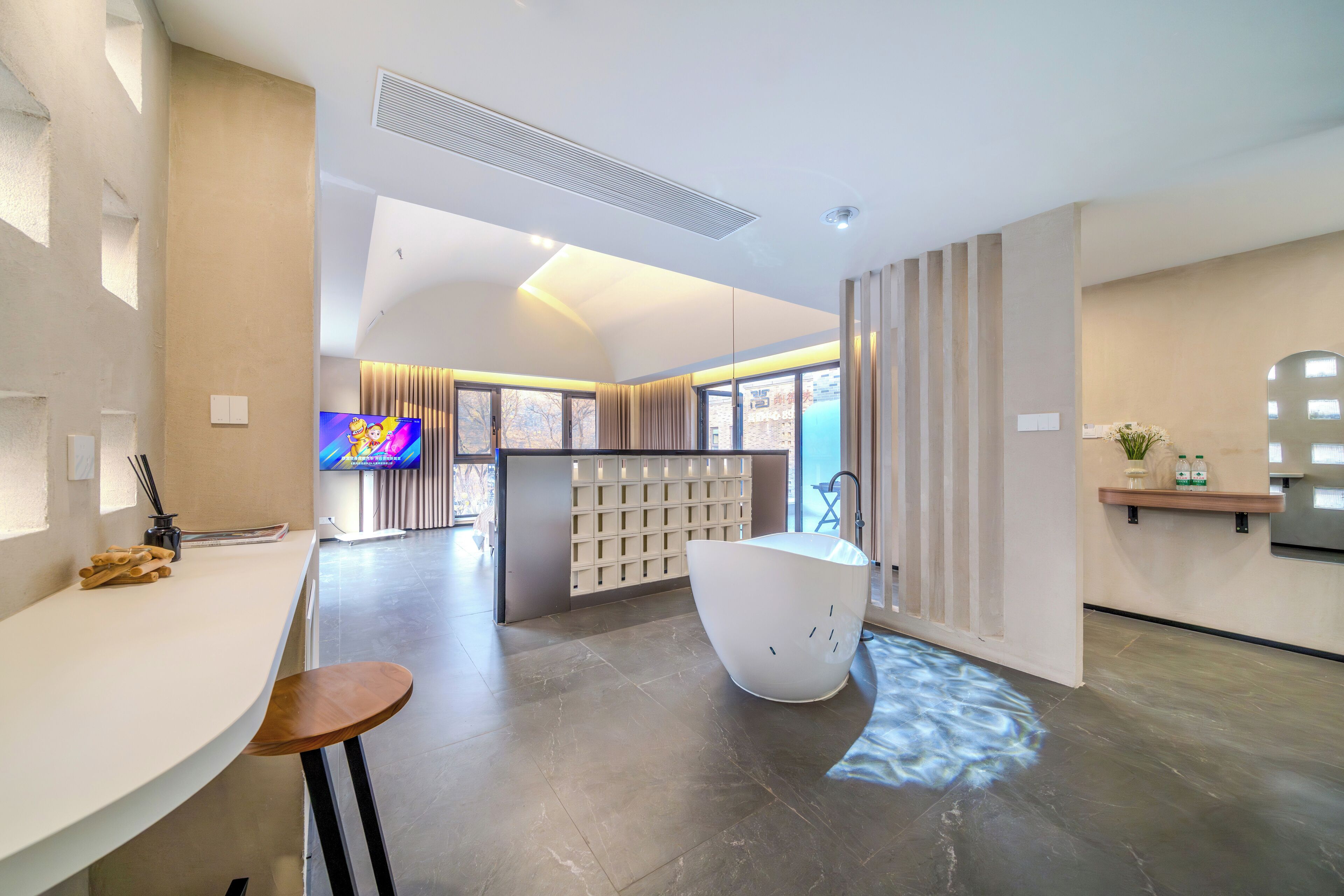 Luxury Double Room, City View | Soundproofing, free WiFi