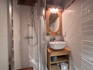 Dusche, Haartrockner