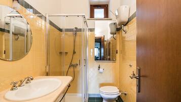 Doccia, asciugacapelli