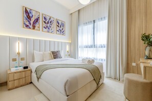 5 chambres, coffres-forts dans les chambres, fer et planche à repasser