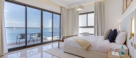 5 室のベッドルーム、セーフティボックス (室内)、アイロン / アイロン台、WiFi (無料)