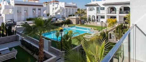 Appartamento | Piscina | Piscina all'aperto