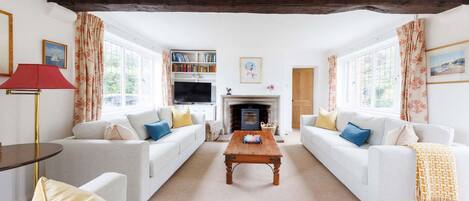 House | 4 bedrooms, Internet