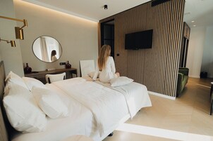 Standard Double Room, City View | In-room safe, desk, laptop workspace, soundproofing