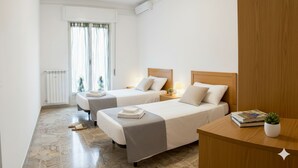 公寓, 陽台 | 2 間臥室、熨斗/熨衣板、免費無線上網、床單