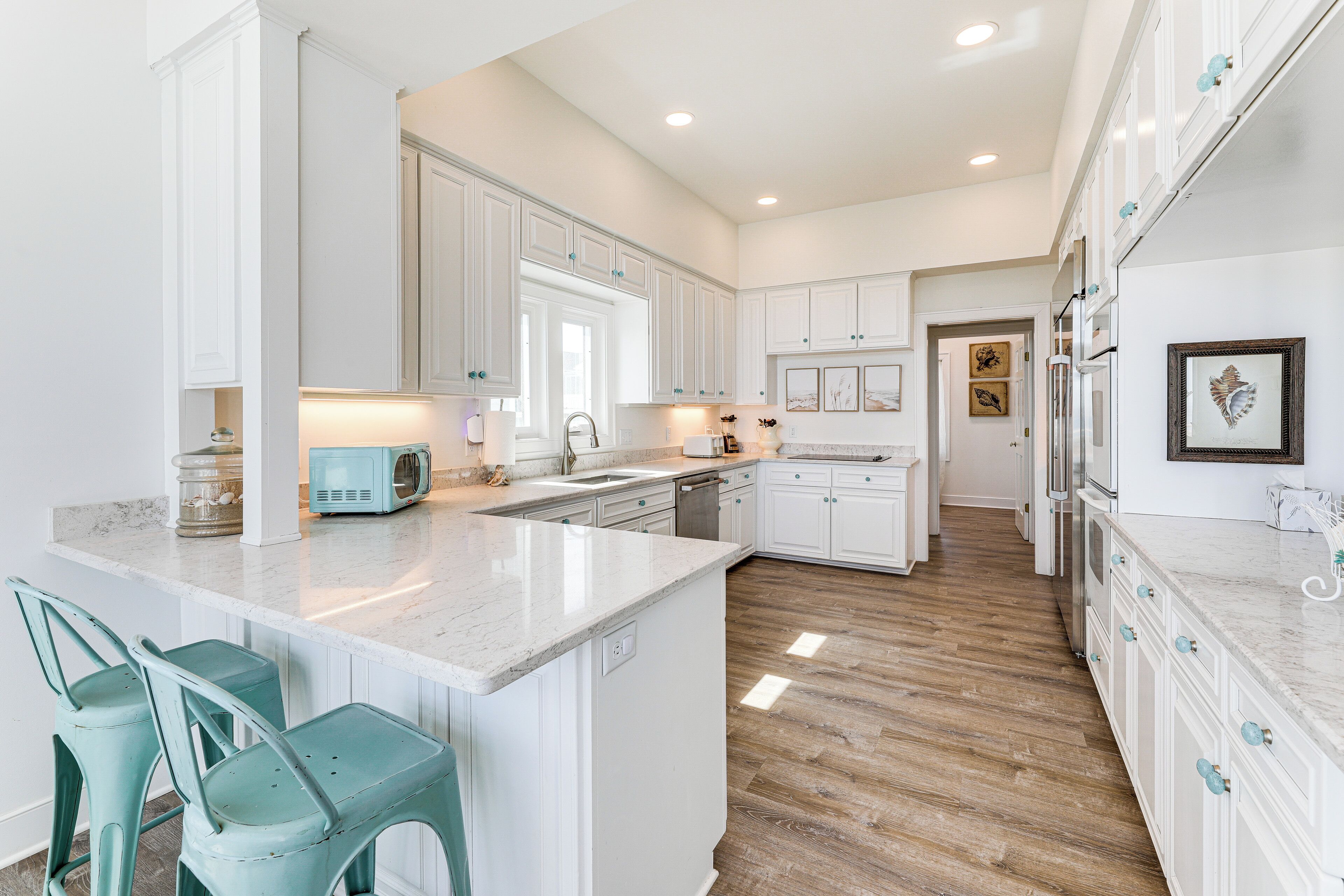 House (5 Bedrooms) | Interior