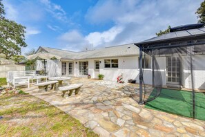 House (3 Bedrooms) | Interior - 2 Mi to Shore: Modern Retreat in Fort Walton Beach (Fort Walton Beach)