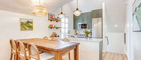 Apartment (2 Bedrooms) | Front of property