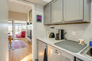 House (2 Bedrooms) | Interior - Golf Course Views: Prescott Home w/ Patios (Prescott)