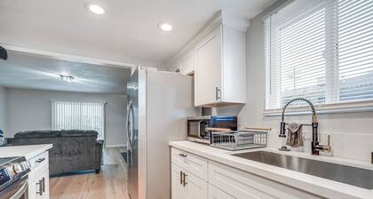 4 Mi to San Joaquin River: Remodeled Home w/ Patio