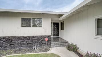 Nhà (3 Bedrooms) | Nội thất