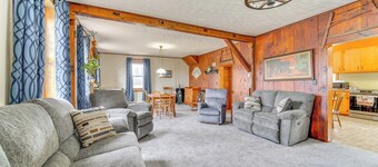 3 Mi to Penn's Creek Access: Hideaway w/ Grill!