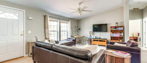 House (3 Bedrooms) | Front of property