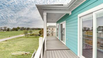 House (5 Bedrooms) | Interior