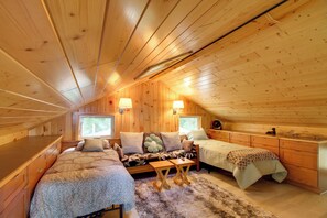 House (1 Bedroom) | Interior