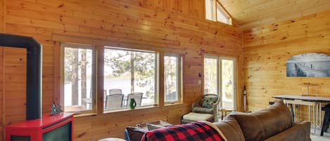 House (1 Bedroom) | Interior