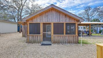 Apartment (0 Bedroom) | Interior