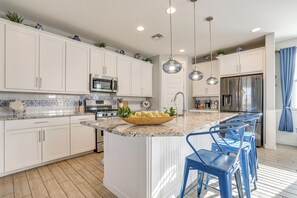 House (3 Bedrooms) | Interior - Covered Patio: Family-friendly Home in Casa Grande (Casa Grande)