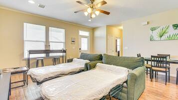 單棟房屋 (2 Bedrooms) | 內部