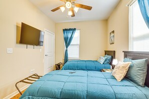 House (2 Bedrooms) | Interior - 1/2 Mi to Galveston Strand! Coastal Haven w/ Deck (Galveston)