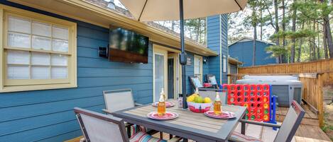 House (3 Bedrooms) | Front of property