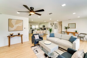 House (3 Bedrooms) | Interior - Stylish Irving Retreat w/ Private Patio (Irving)
