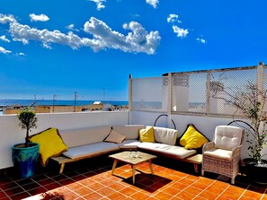 Huoneisto | Terassi/patio