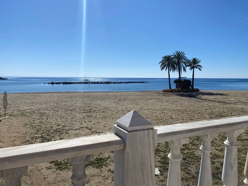 3bed Penthouse With Large Terrace & Sea View