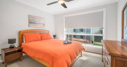 Manor Lane Retreat - Charming 3-bedroom holiday